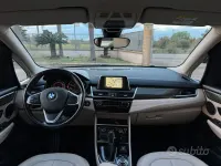 Usata BMW 216 Active Tourer Luxury Line 116 CV (85 kW) 2016 Grigio Monovolume