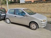 Usata Fiat Punto 60 CV (44 kW) 2000 Argento Utilitaria