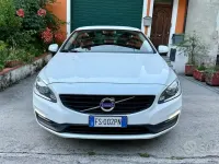 Usata Volvo S60 Business Edition 120 CV (88 kW) 2018 Bianco Berlina