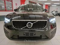 Begagnad Volvo XC40 163 HK (119 kW) 2024 Svart SUV