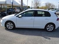 Usata VW Golf VIII Life 110 CV (80 kW) 2023 Bianco Berlina