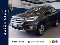 Usado Ford Kuga Business Edition 120 CV (88 kW) 2020 Gris SUV