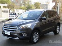 Usata Ford Kuga Business Edition 120 CV (88 kW) 2017 Grigio SUV