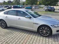 Usata Jaguar XF 179 CV (131 kW) 2017 Grigio Berlina