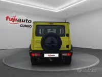 Usata Suzuki Jimny 102 CV (75 kW) 2019 Verde acido SUV