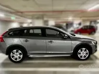 Usata Volvo V60 CC 150 CV (110 kW) 2016 Grigio Station wagon