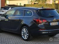 usata Opel Astra 1.6 CDI
