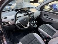 Usata Lancia Ypsilon 69 CV (50 kW) 2014 Other Utilitaria