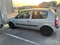 Usata Renault Clio II 2005 Grigio