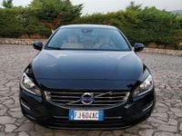 Usata Volvo S60 Dynamic 120 CV (88 kW) 2017 Nero Berlina