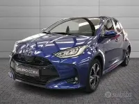 Nuova Toyota Yaris Hybrid Trend 116 CV (85 kW) 2025 Blu/azzurro Berlina