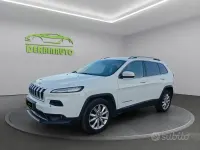 Usata Jeep Cherokee Limited 140 CV (102 kW) 2016 Bianco SUV