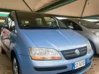 Usata Fiat Idea 70 CV (51 kW) 2005 Blu Monovolume