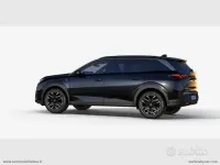 Nuova Peugeot 5008 GT 136 CV (100 kW) 2026 Nero SUV