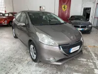 Usata Peugeot 208 82 CV (60 kW) 2012 Beige Utilitaria