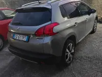 Usata Peugeot 3008 Active 115 CV (84 kW) 2015 Grigio Station wagon