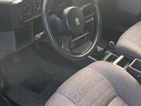 Usata Alfa Romeo 75 128 CV (94 kW) 1986 Grigio Berlina
