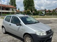 Usata Fiat Punto Active 59 CV (43 kW) 2011 Argento Utilitaria