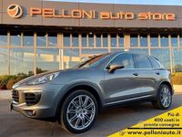 Usata Porsche Cayenne 250 CV (183 kW) 2016 Grigio SUV