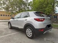 Usata Kia Stonic Urban 100 CV (73 kW) 2019 Grigio SUV