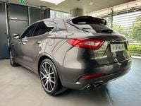 Usata Maserati Levante 430 CV (316 kW) 2017 Grigio SUV
