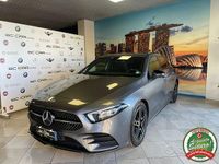 Usata Mercedes A180 Premium 116 CV (85 kW) 2019 Grigio Berlina