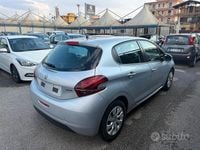 Usata Peugeot 208 Allure 81 CV (59 kW) 2016 Grigio Utilitaria