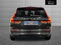 Usado Volvo XC60 Core 197 HP (144 kW) 2022 Preto SUV