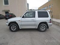 usata Mitsubishi Pajero 2.5 TDI 4x4 AUTOCARRO