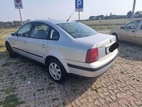 Usata VW Passat Highline 150 CV (110 kW) 1998 Argento Berlina