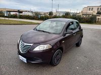 Usata Lancia Ypsilon 80 CV (58 kW) 2013 Viola Utilitaria
