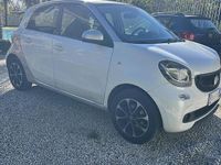 Usata Smart ForFour 71 CV (52 kW) 2017 Bianco Utilitaria