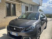 Usata Peugeot 2008 S 120 CV (88 kW) 2017 SUV