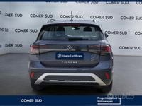 Usata VW T-Cross Life 95 CV (69 kW) 2024 Grigio SUV