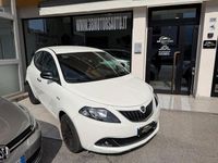 Gebraucht Lancia Ypsilon S 69 PS (50 kW) 2023 Weiß Kleinwagen