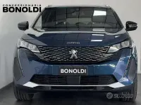 Usata Peugeot 5008 Allure 131 CV (96 kW) 2024 Blu SUV
