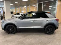 Usata VW T-Roc Sportline 110 CV (80 kW) 2023 Pyrit silver / tetto nero SUV