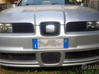 Usata Seat Leon 110 CV (80 kW) 2002 Grigio Utilitaria