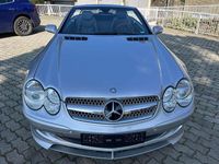 Usata Mercedes SL350 245 CV (180 kW) 2003 Argento Cabrio