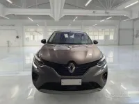 Usata Renault Captur Business 91 CV (66 kW) 2021 Grigio SUV