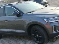 Usata VW T-Roc Edition 110 CV (80 kW) 2024 Grigio SUV