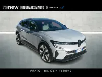 Usata Renault Megane E-Tech Techno 161 kW (220 CV) 2022 Grigio chiaro Utilitaria