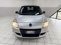Usata Renault Scénic III Dynamique 131 CV (96 kW) 2011 Grigio Monovolume