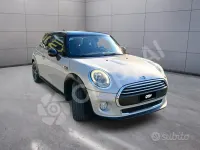 Usata Mini Cooper D 116 CV (85 kW) 2017 Grigio Utilitaria