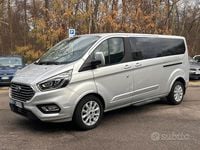 Usata Ford Tourneo Titanium 185 CV (136 kW) 2021 Grigio Monovolume