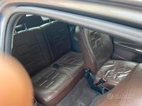 Usata Toyota iQ 98 CV (72 kW) 2009 Marrone Utilitaria