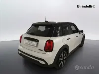 Usata Mini Cooper Classic 136 CV (100 kW) 2023 Bianco Utilitaria