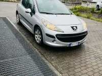 Käytetty Peugeot 207 73 HP (53 kW) 2008 Sedan