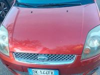Usata Ford Fiesta 75 CV (55 kW) 2007 Berlina
