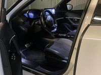 Usata Peugeot 2008 130 CV (95 kW) 2023 Bianco SUV